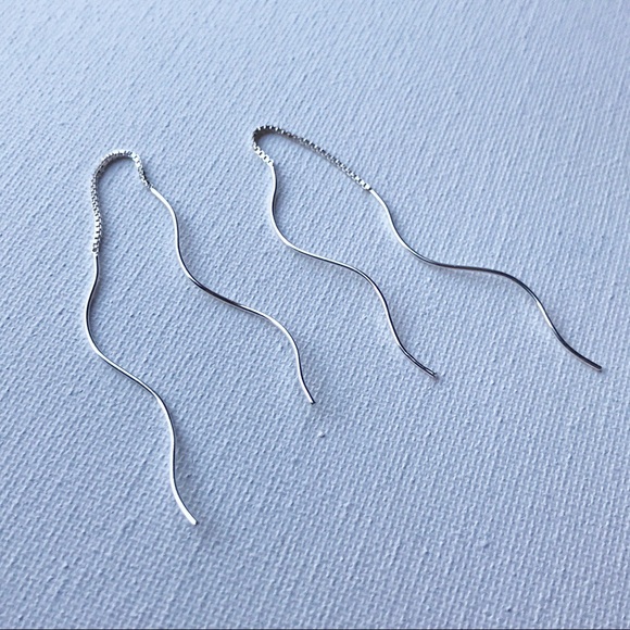 NEW Sterling Silver Wavy Threader Earrings - Picture 3 of 7